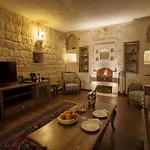 Отель Kayakapi Premium Caves Cappadocia