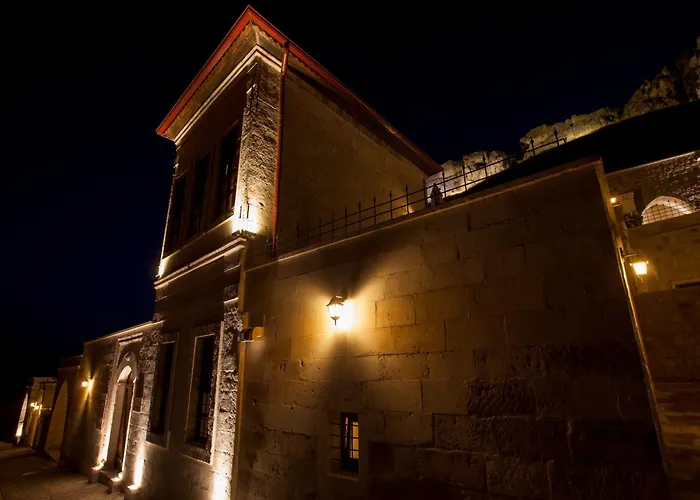 カヤカピ プレミアム ケイブス カッパドキア ホテル ウルギュップ